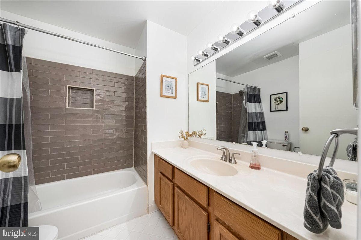 18123 Homeland Drive photo 24