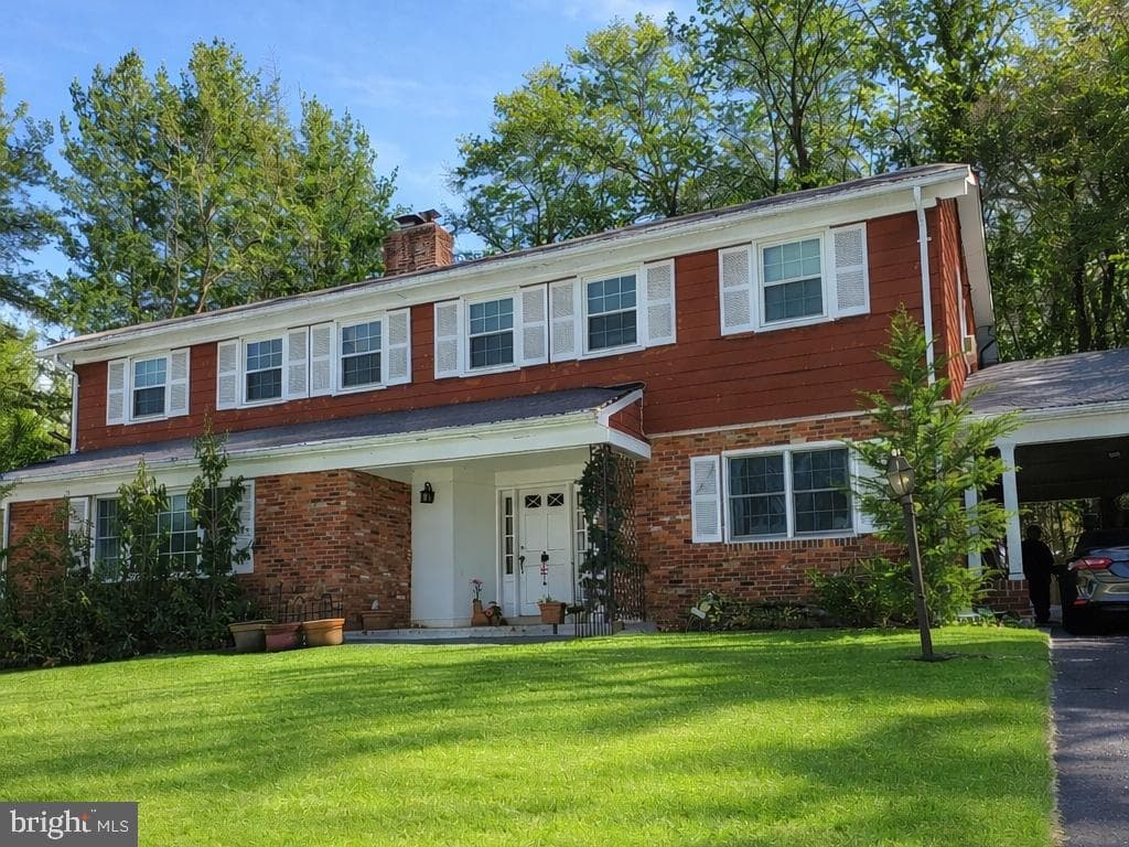 417 Willington Drive photo 1