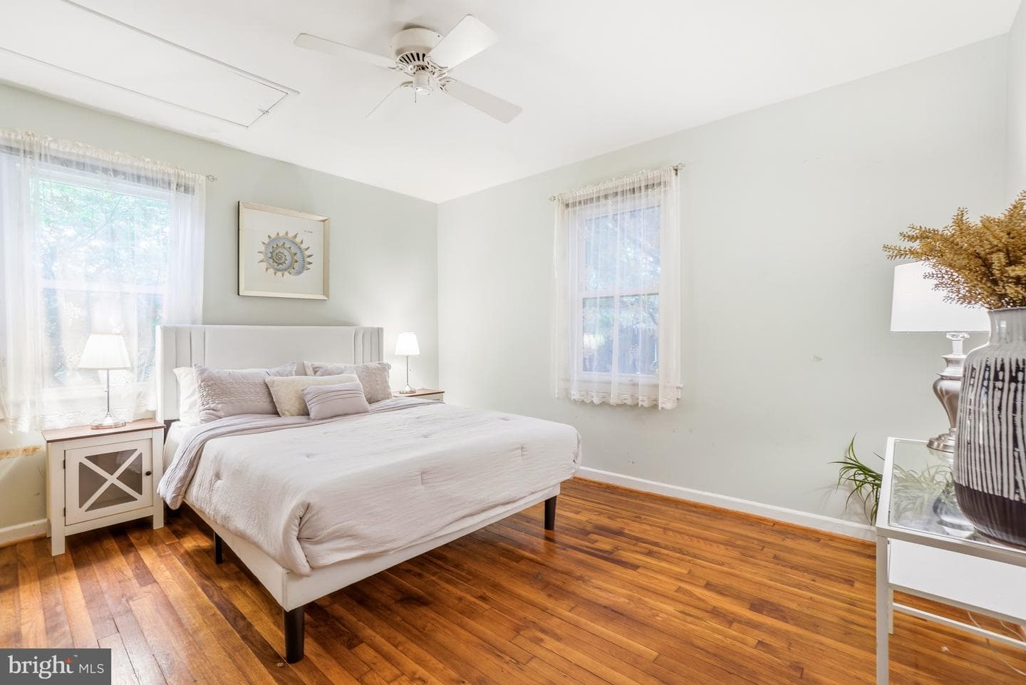 1217 Edmonston photo 15