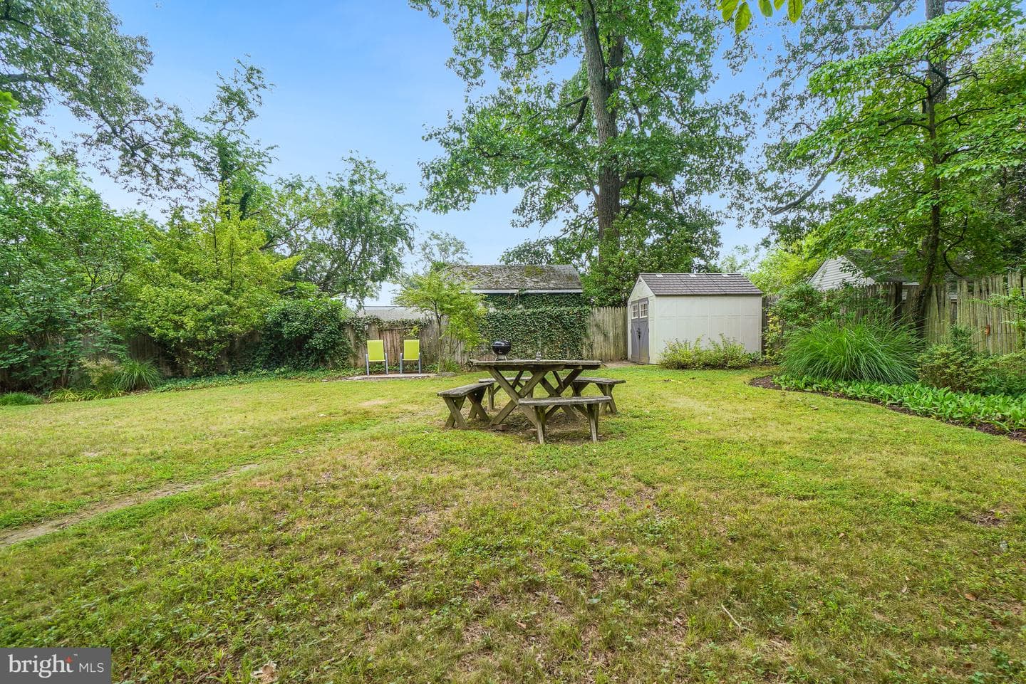 1217 Edmonston photo 26