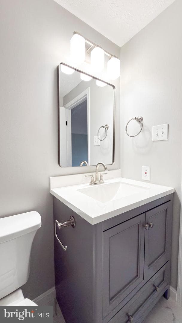 540 Palmtree Drive photo 32