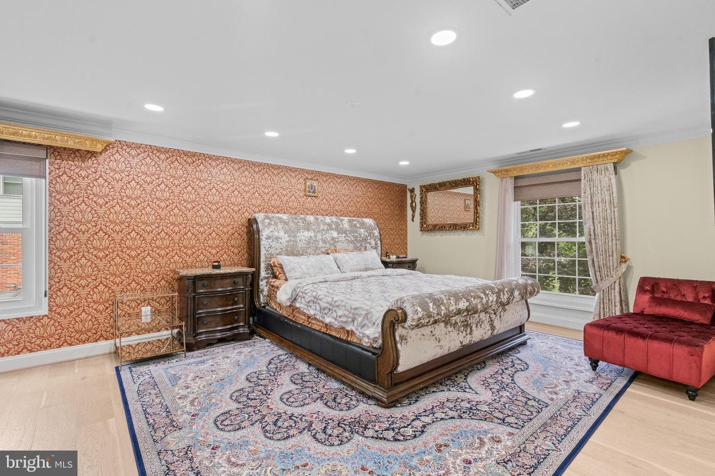 10904 Gainsborough Road photo 21