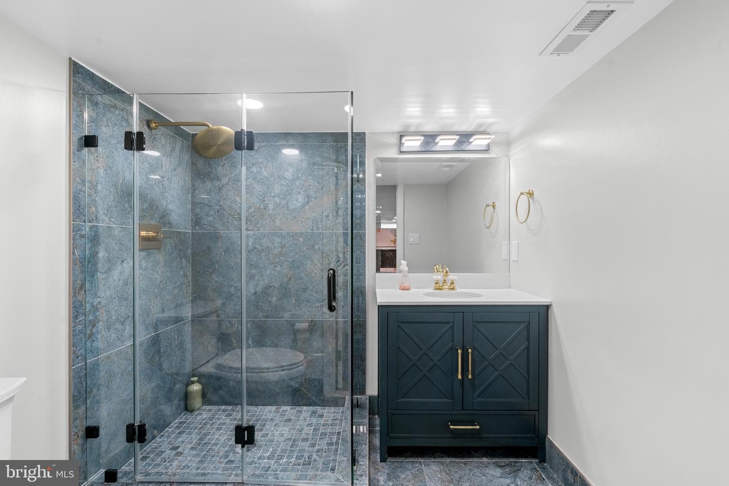 10904 Gainsborough Road photo 35