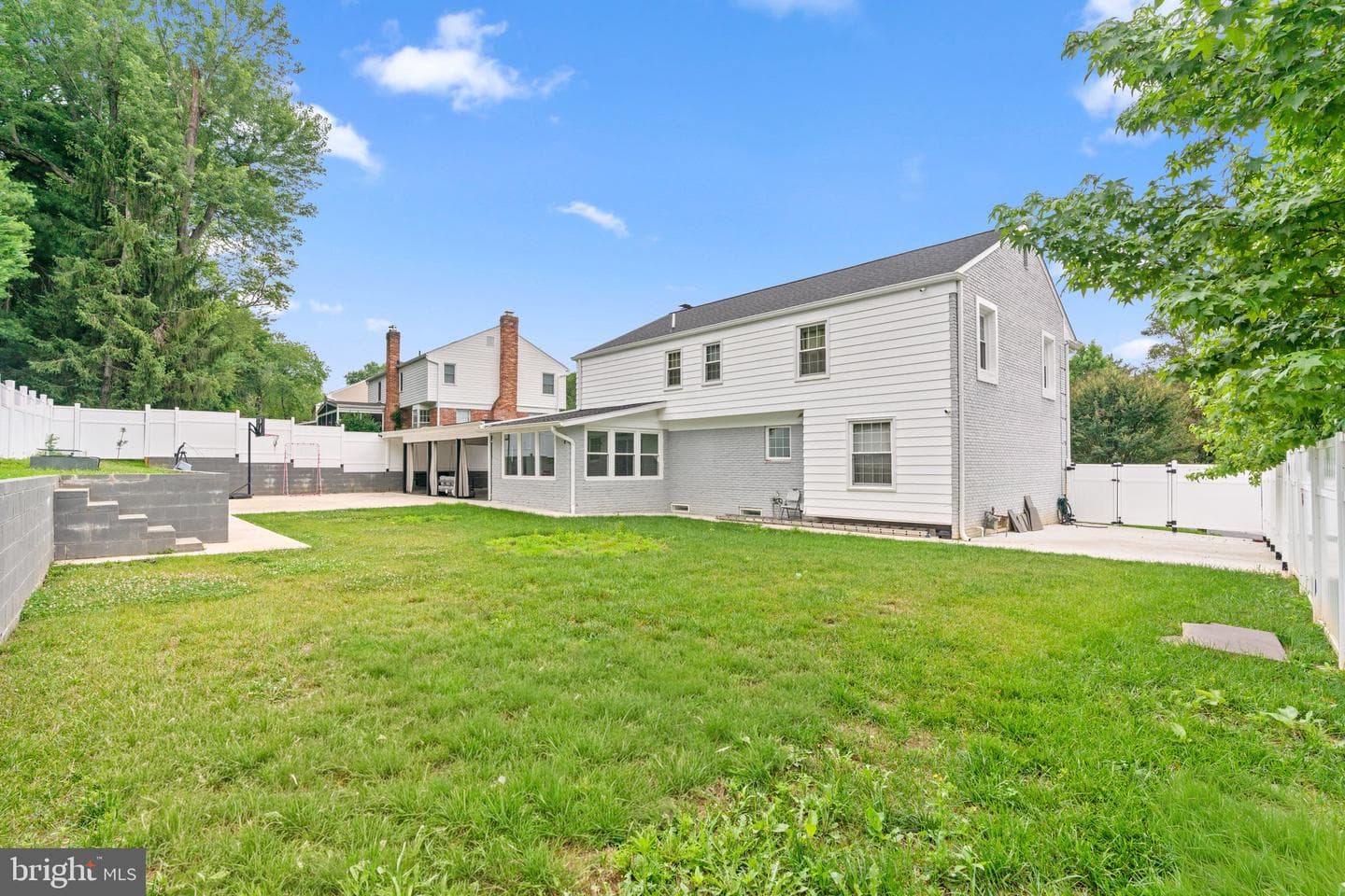 10904 Gainsborough Road photo 49