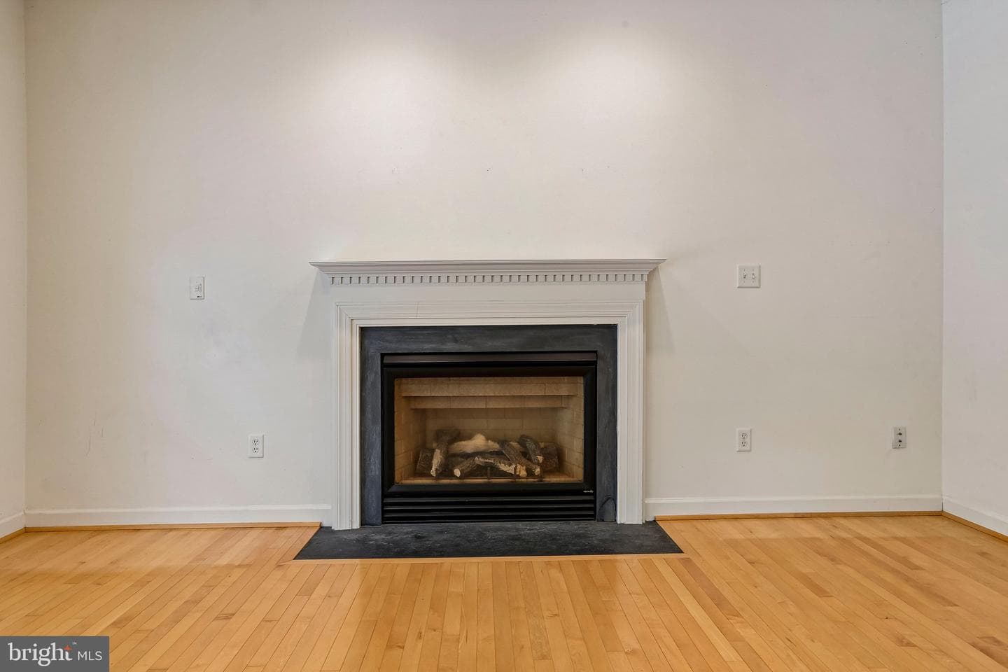 3006 Novak Terrace photo 7