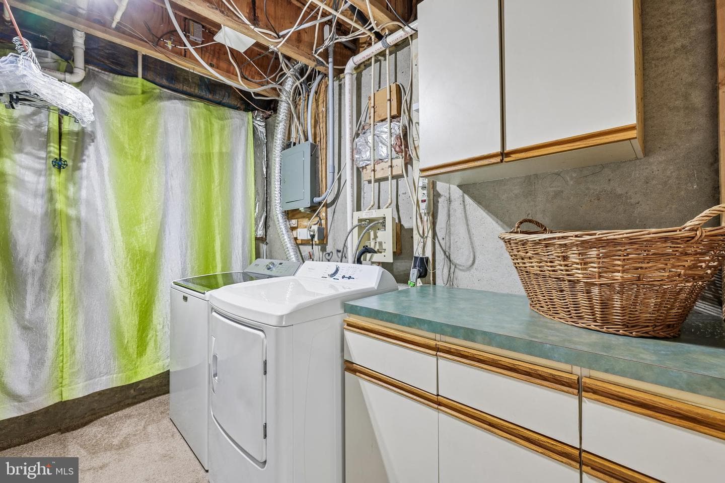 20541 Neerwinder Street photo 24