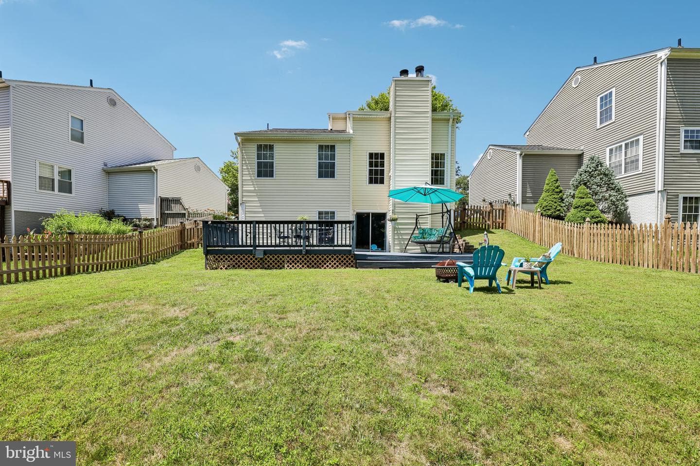 20541 Neerwinder Street photo 36
