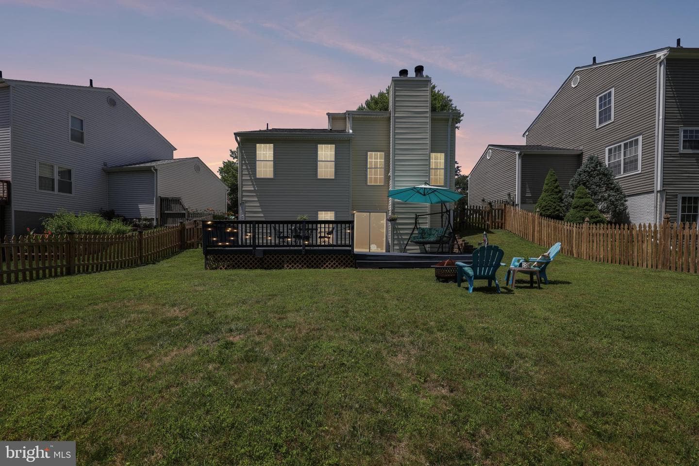 20541 Neerwinder Street photo 37