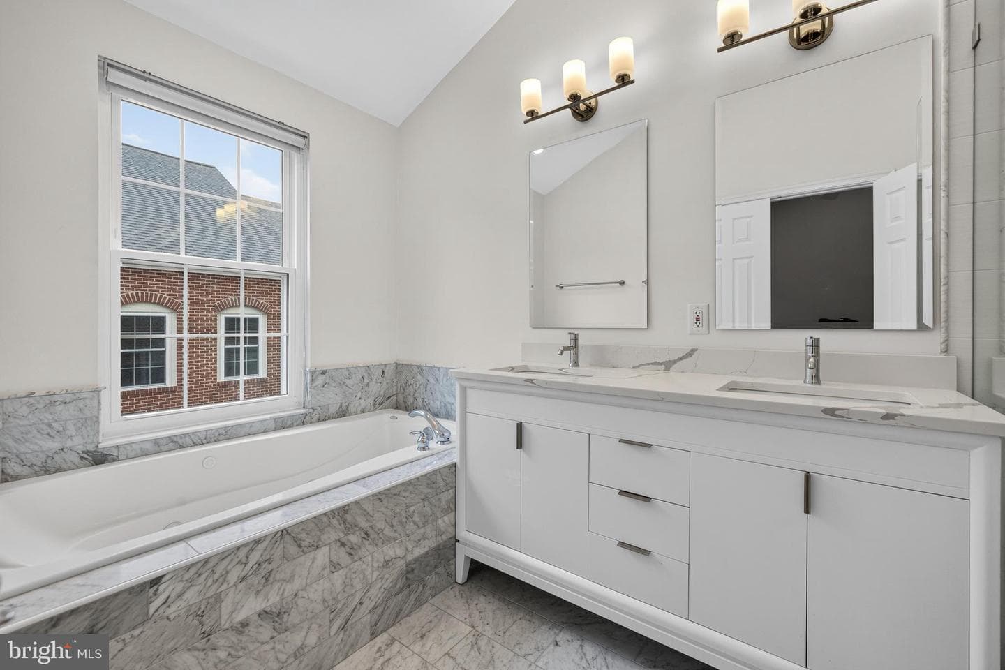 9756 Athletic Way photo 20