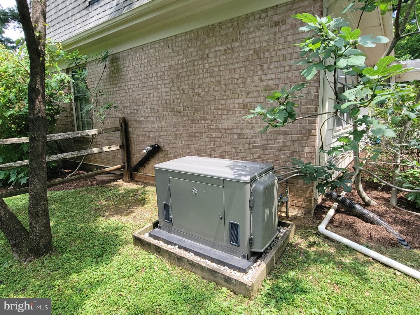 4320 Flower Drive photo 7