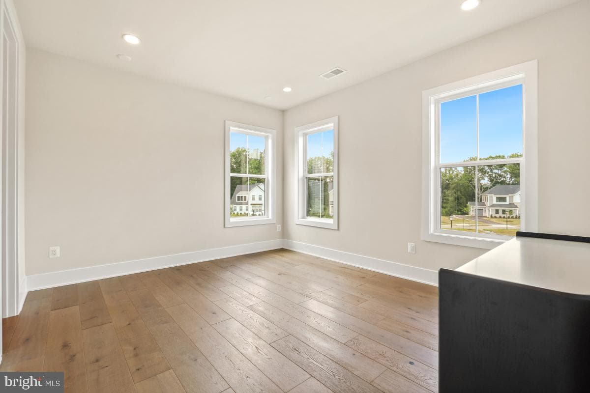 12321 Potomac Hunt Road photo 49