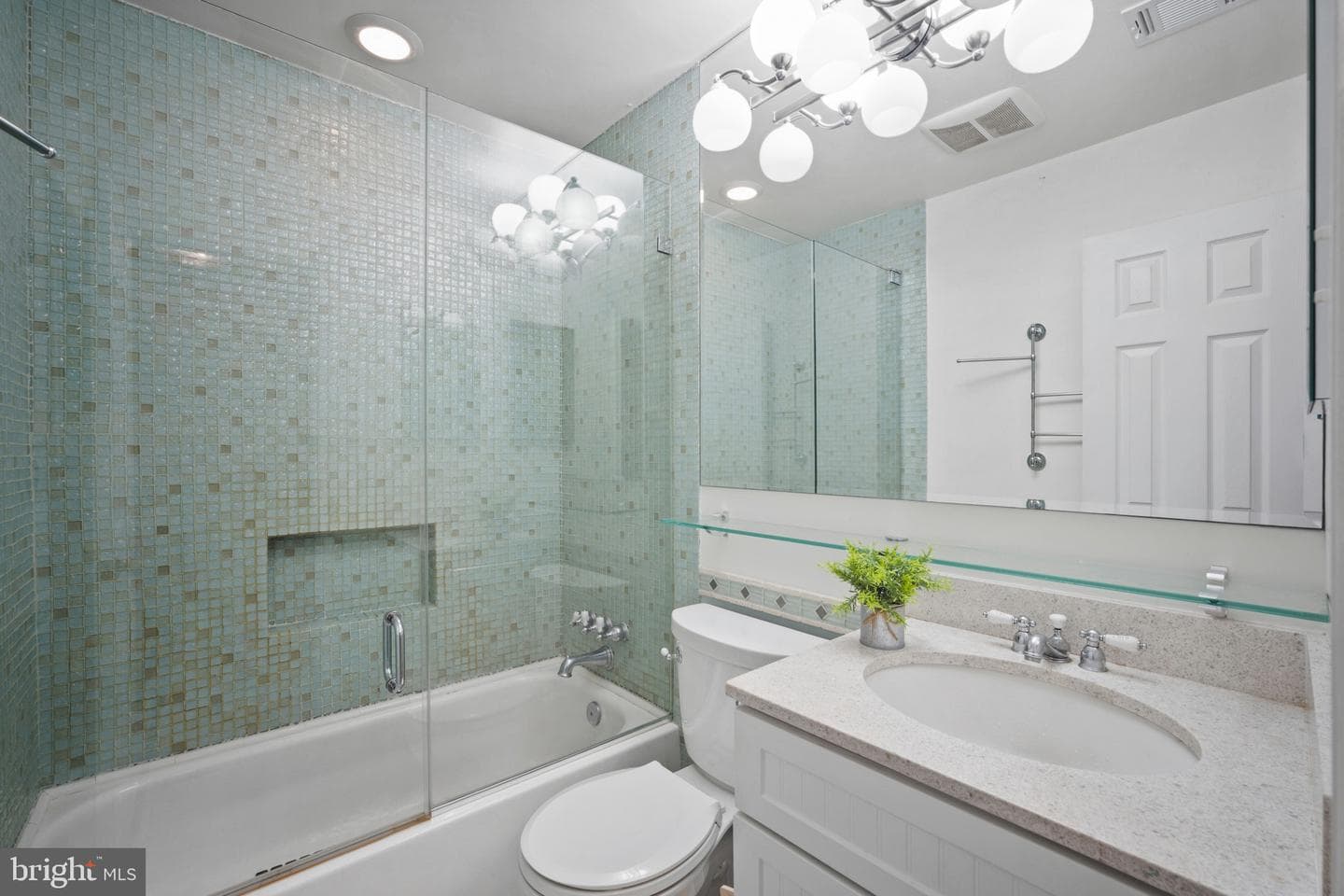9405 Chatteroy Place photo 21