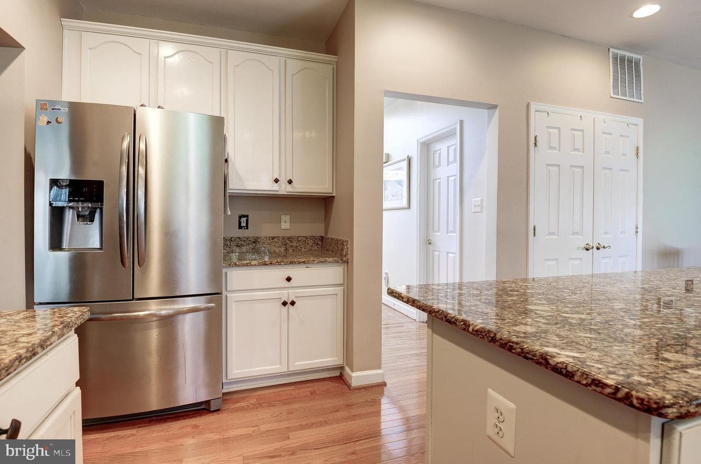 1 Hickory Spring Court photo 19