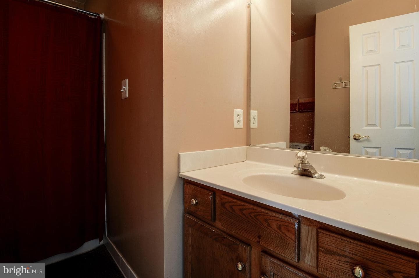 1 Hickory Spring Court photo 28