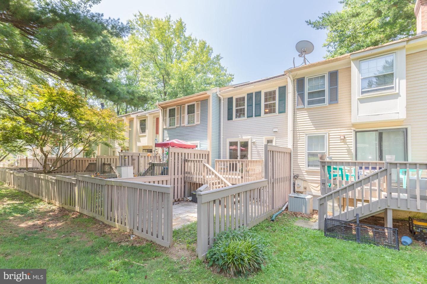 20528 Strath Haven Drive photo 23