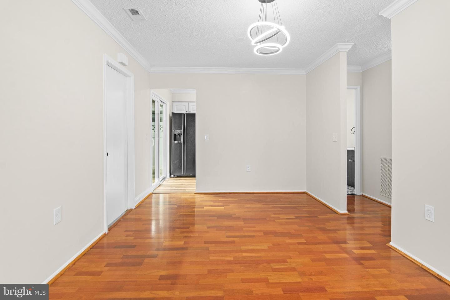 7 Finsbury Park Court #44-B photo 16