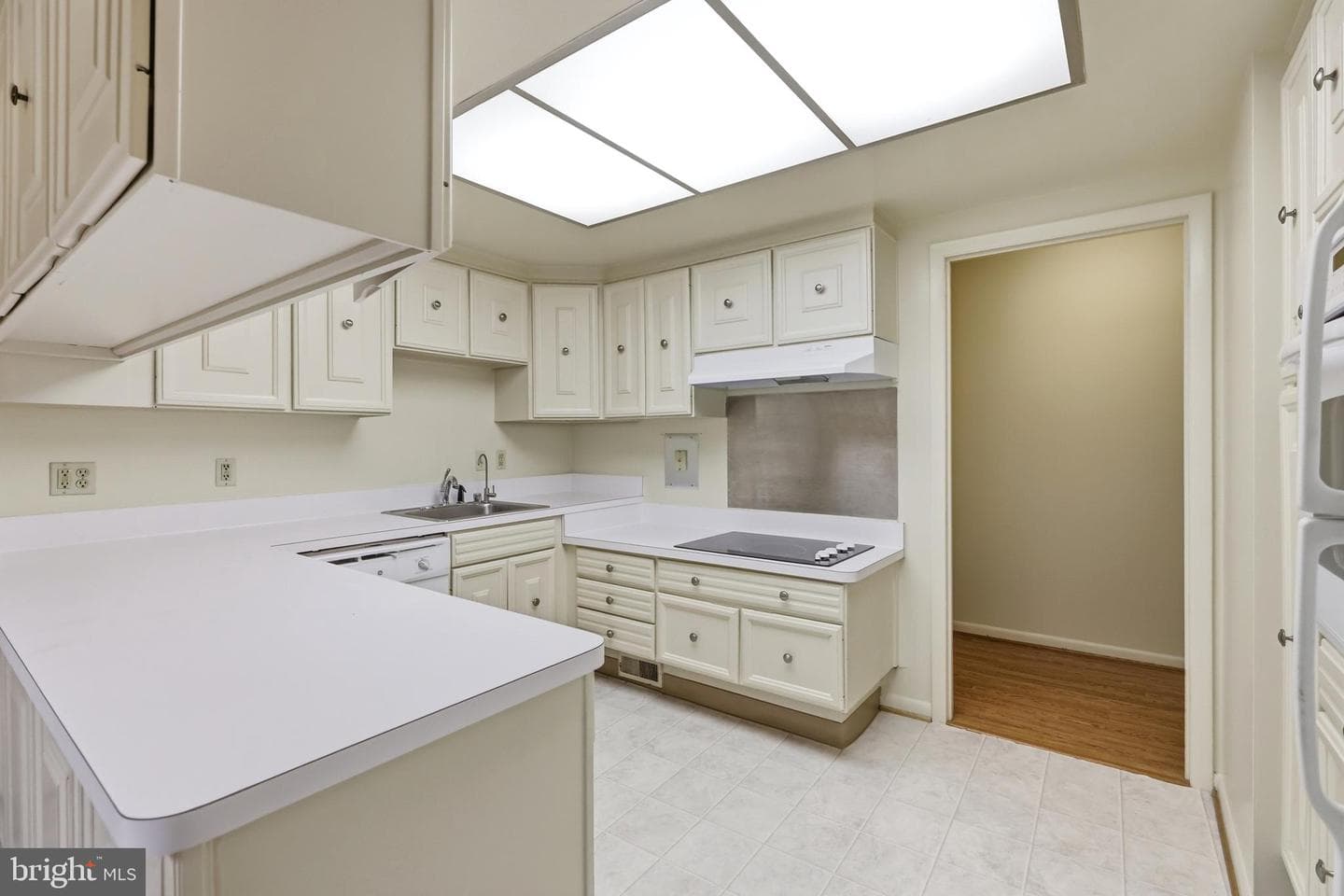 3505 S Leisure World Boulevard #29-2e photo 6