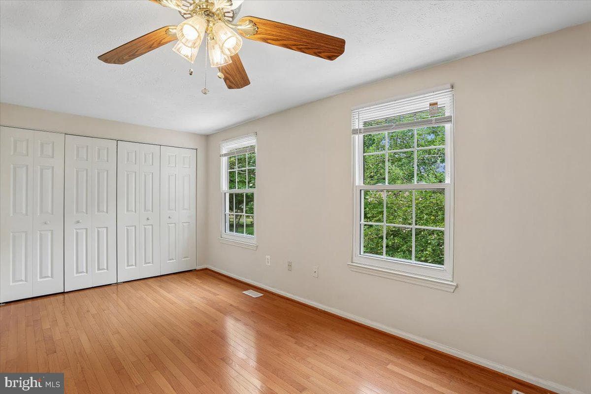 11 Teaneck Court photo 15