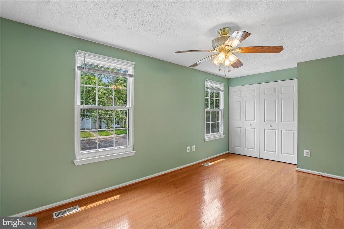 11 Teaneck Court photo 21