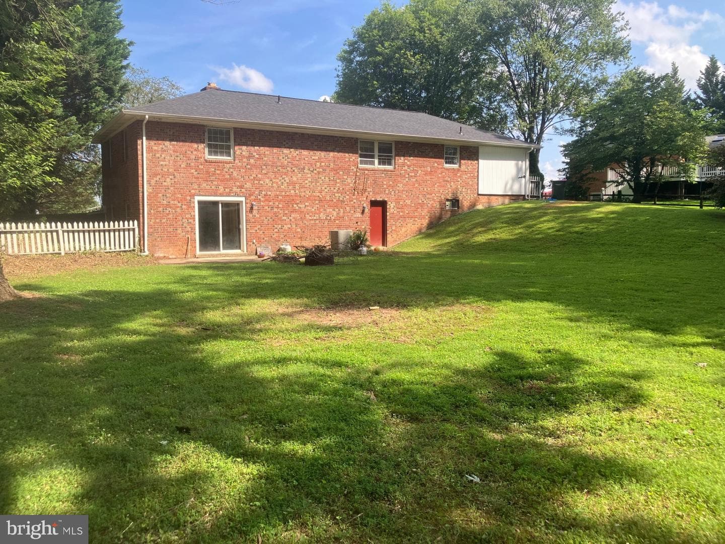 3820 Ingleside Street photo 15