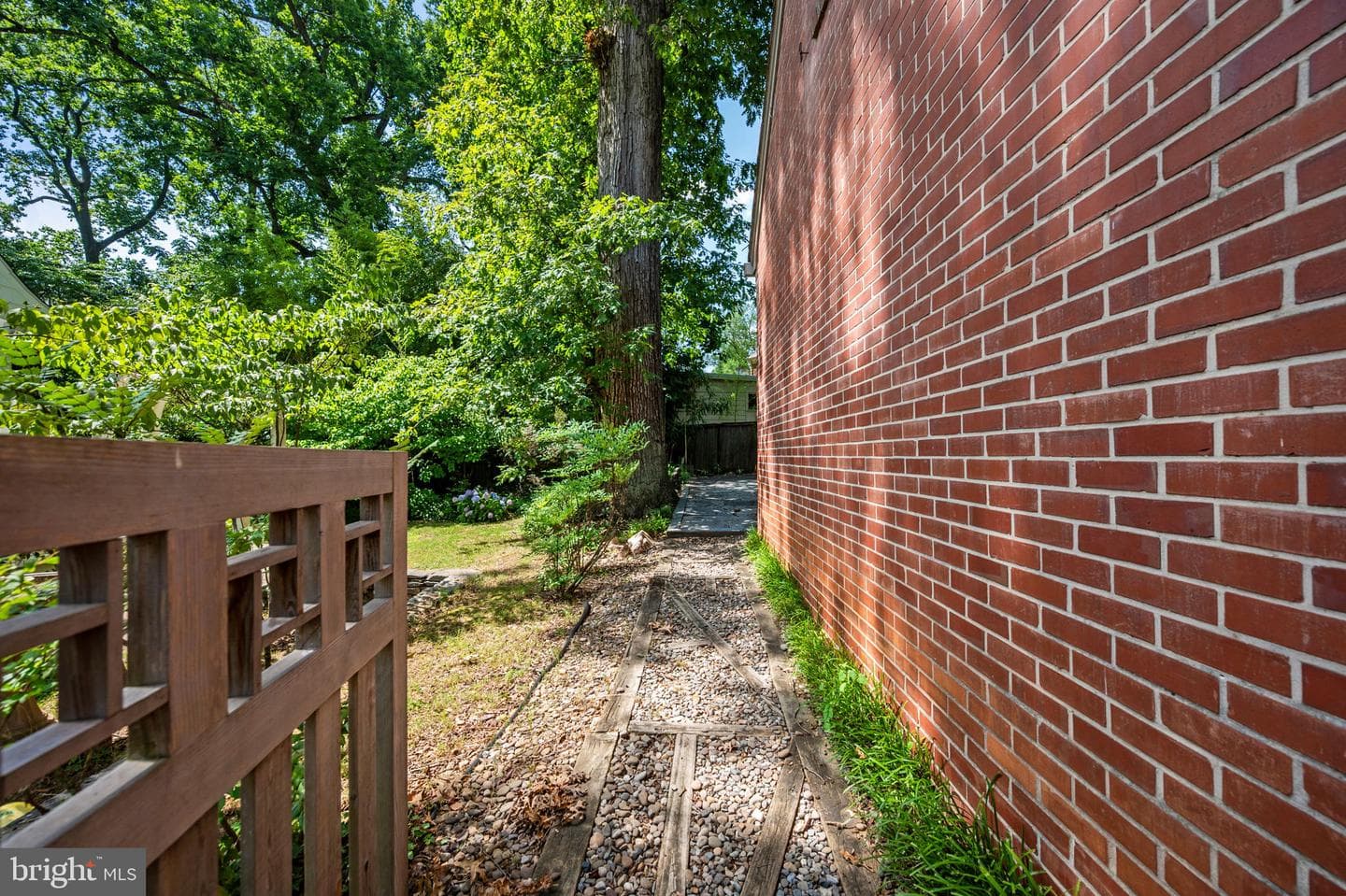 1522 Dale photo 57
