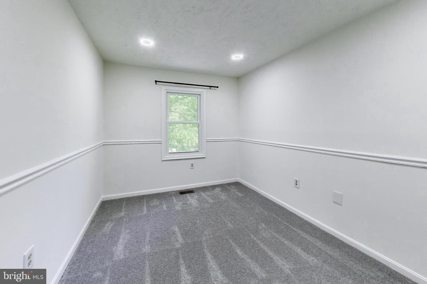 835 Flagler Drive photo 23