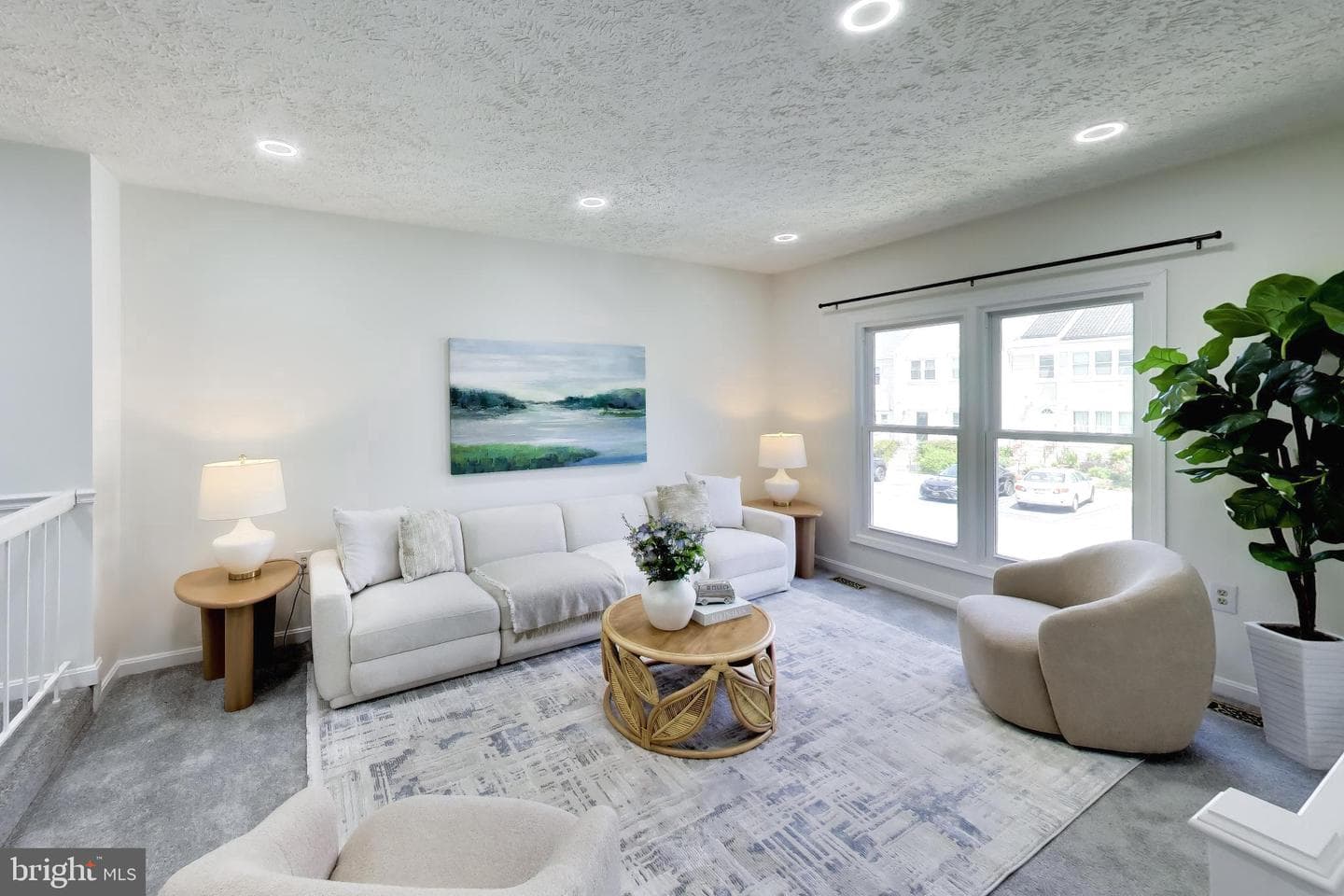 835 Flagler Drive photo 3