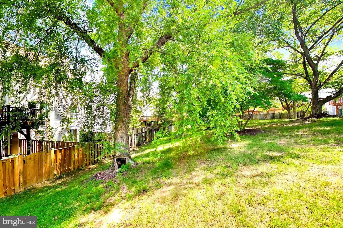 835 Flagler Drive photo 38