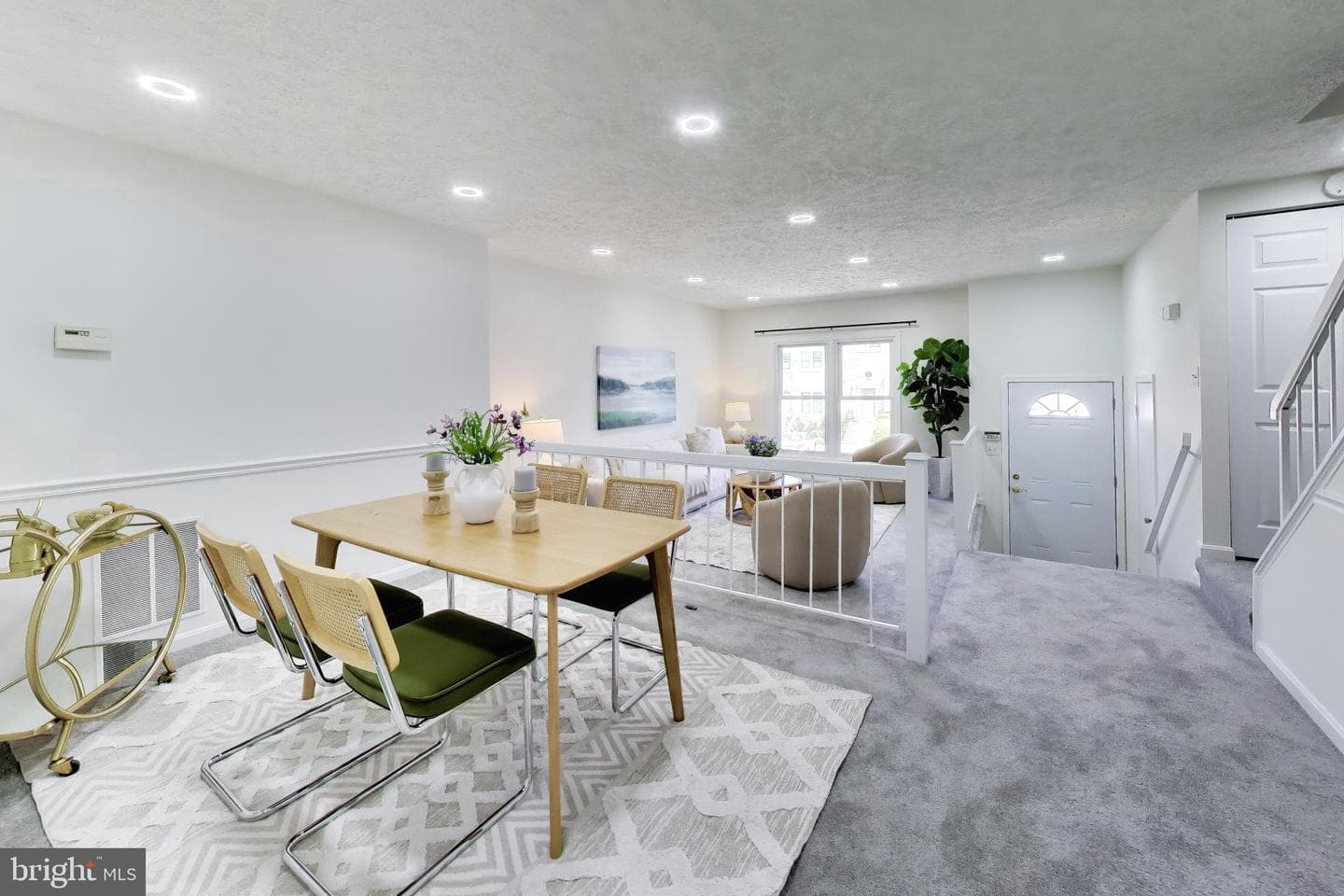 835 Flagler Drive photo 8