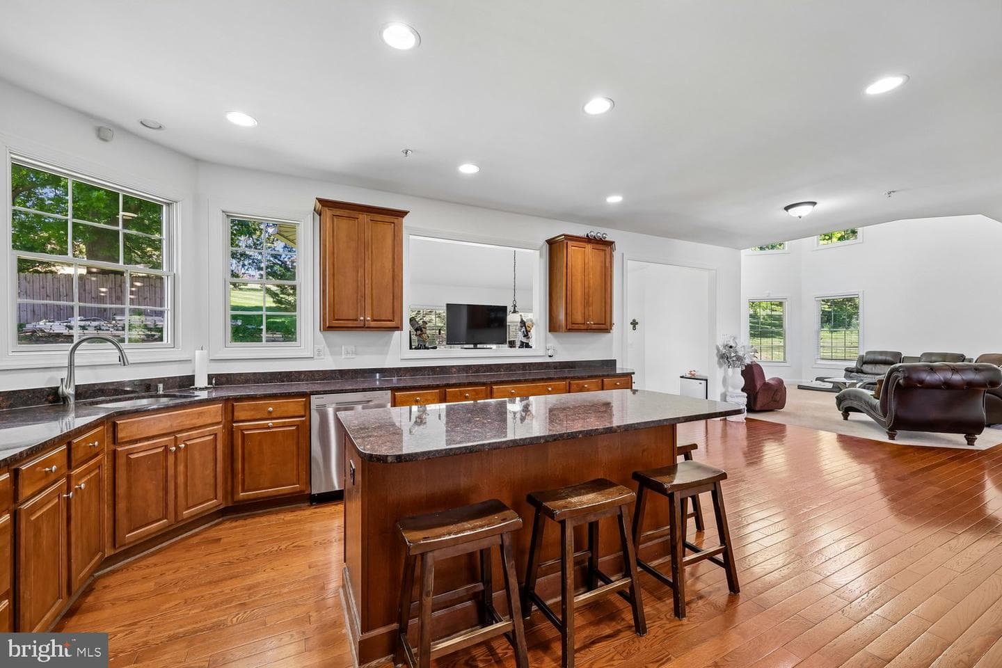 25106 Highland Manor Court photo 33