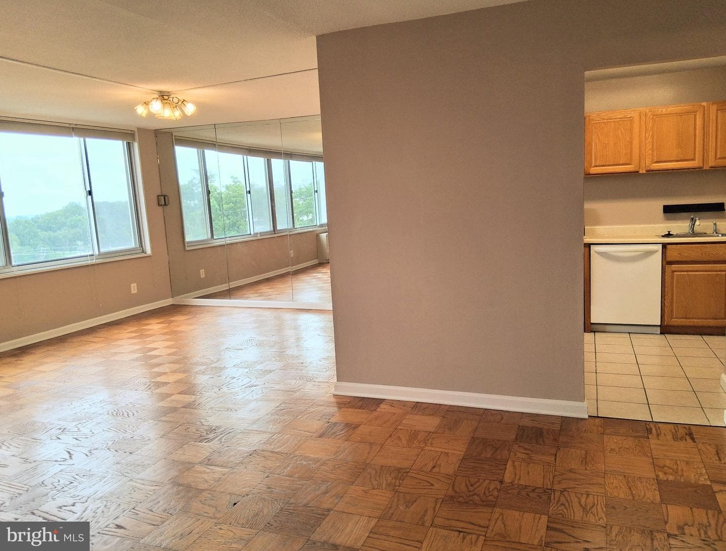 11801 Rockville Pike #802 photo 7