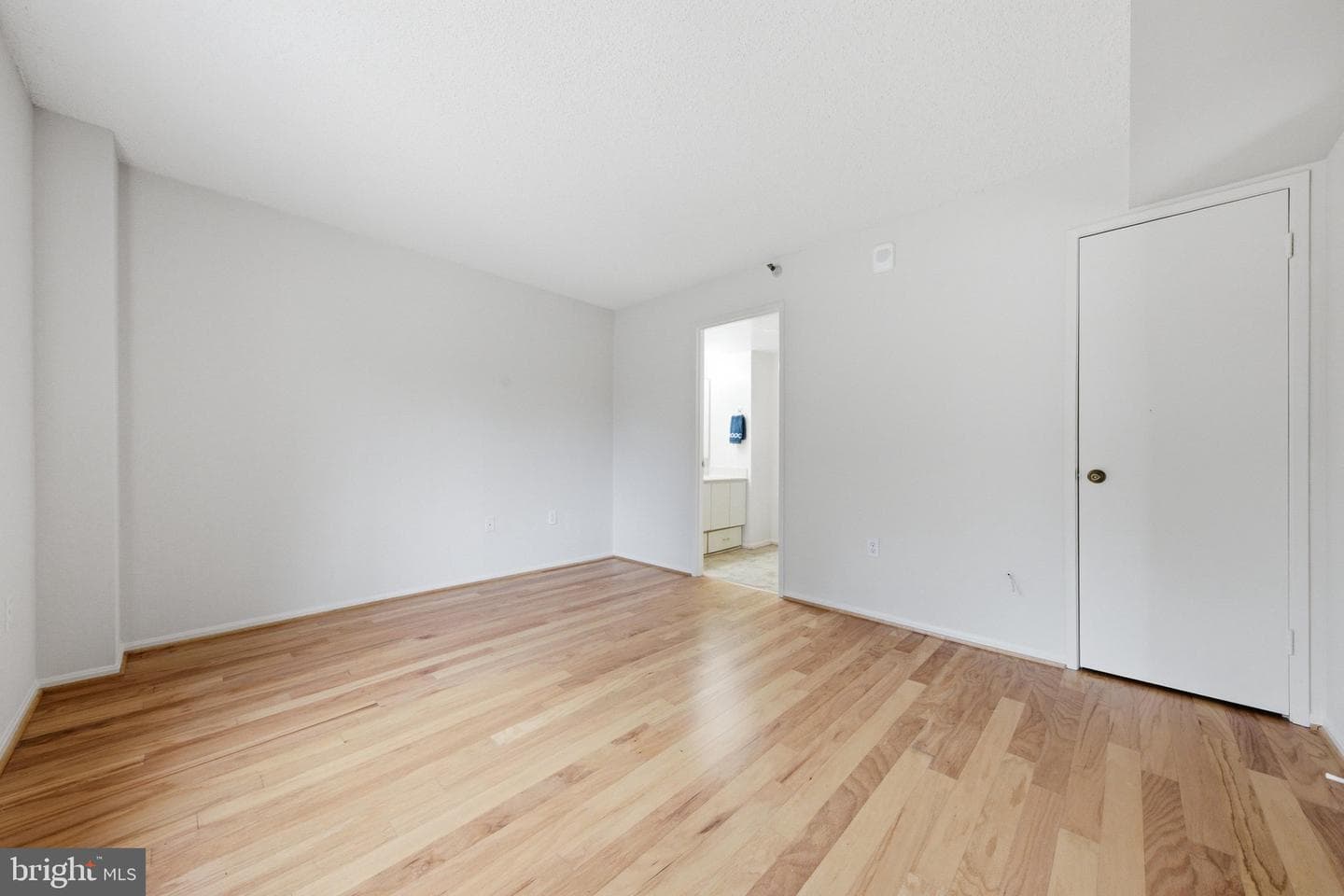 15107 Interlachen Drive #2-115 photo 25