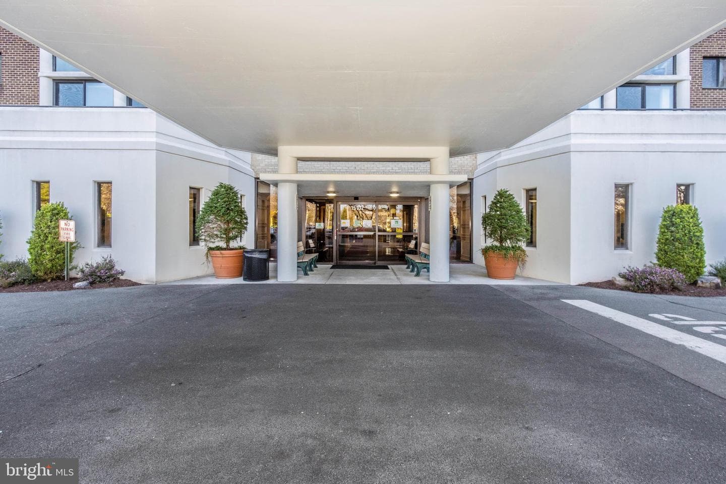 15107 Interlachen Drive #2-115 photo 37