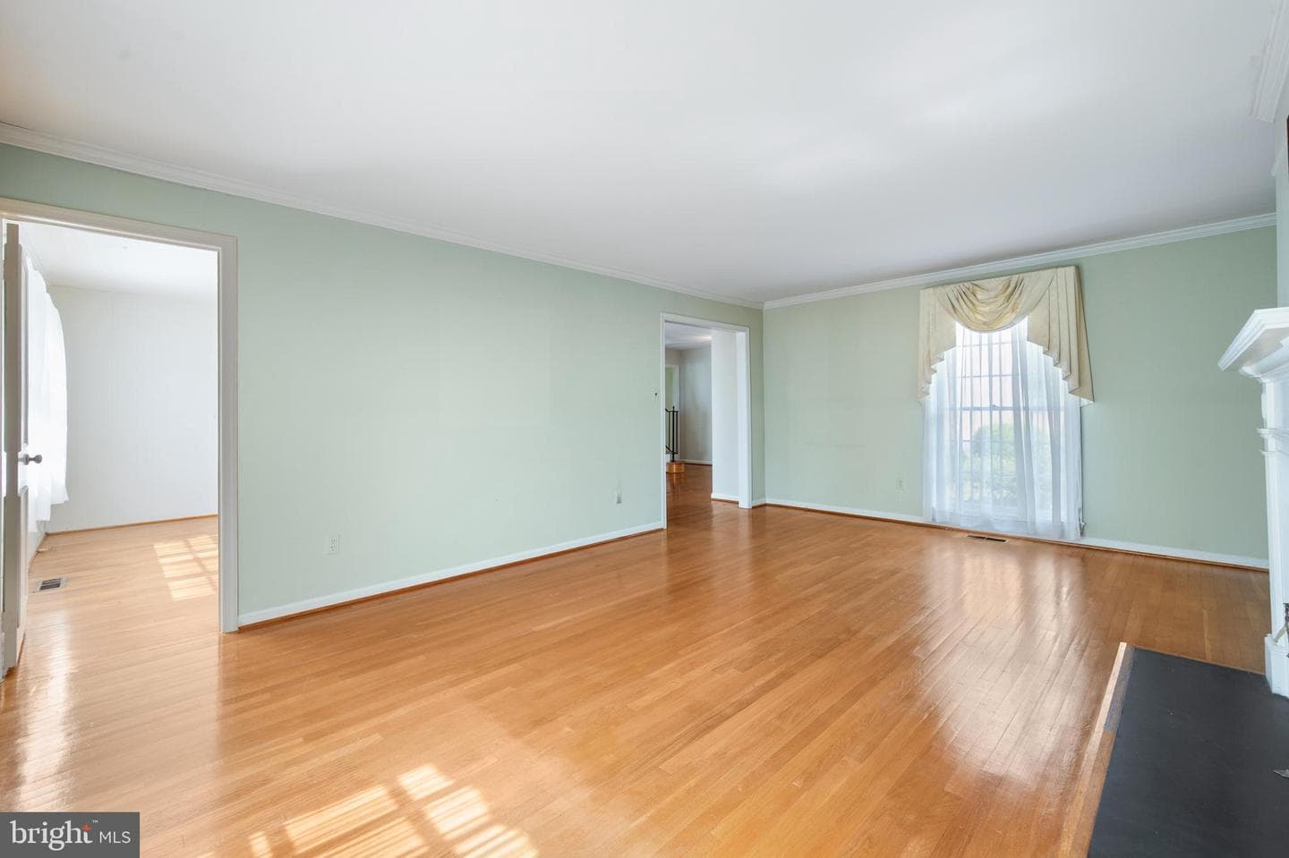 10253 Gainsborough photo 11