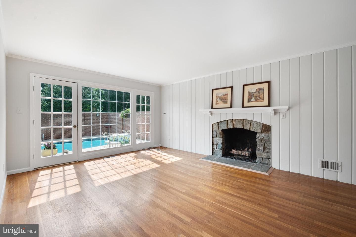 10253 Gainsborough photo 16