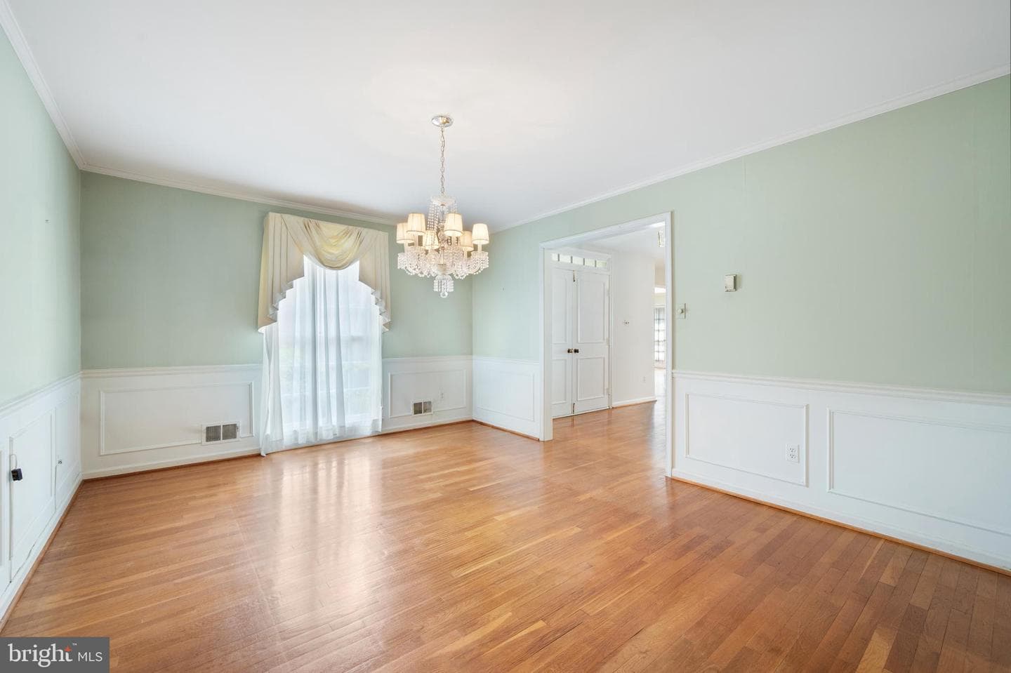10253 Gainsborough photo 7