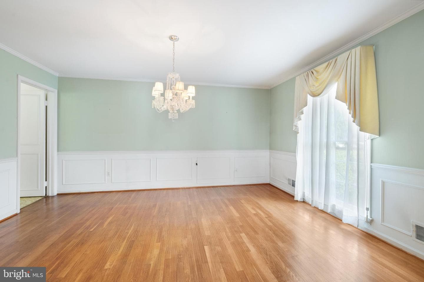 10253 Gainsborough photo 8