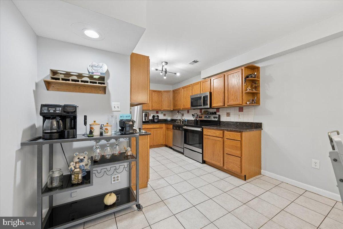 18621 Turmeric Court photo 17