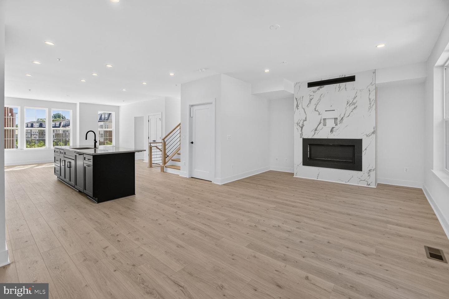 2521 Farmstead Drive #620 photo 5