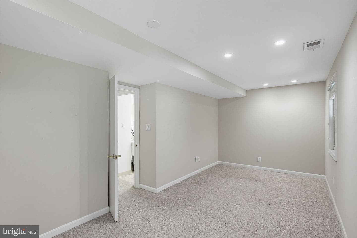 1548 Winding Waye Lane photo 38