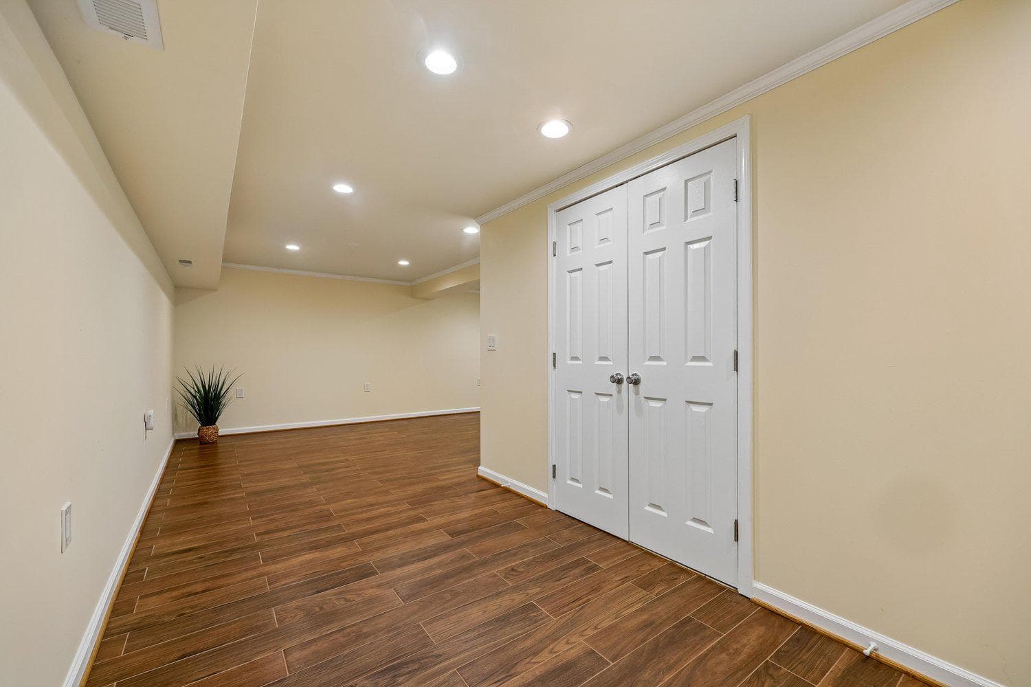 17016 George Washington Drive photo 65
