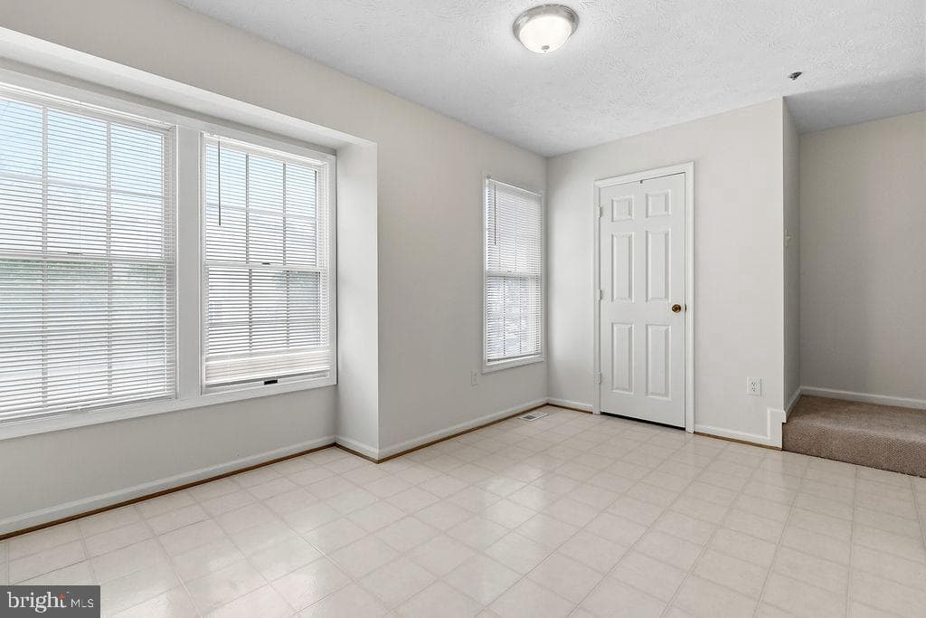 17901 Cottonwood Terrace photo 17