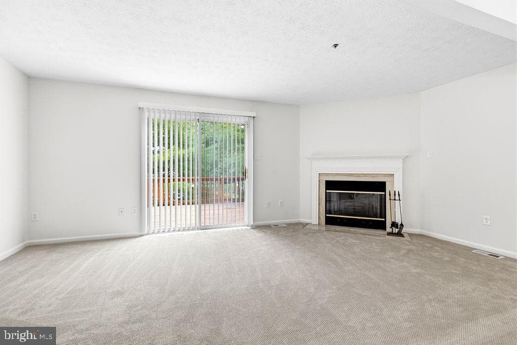 17901 Cottonwood Terrace photo 9