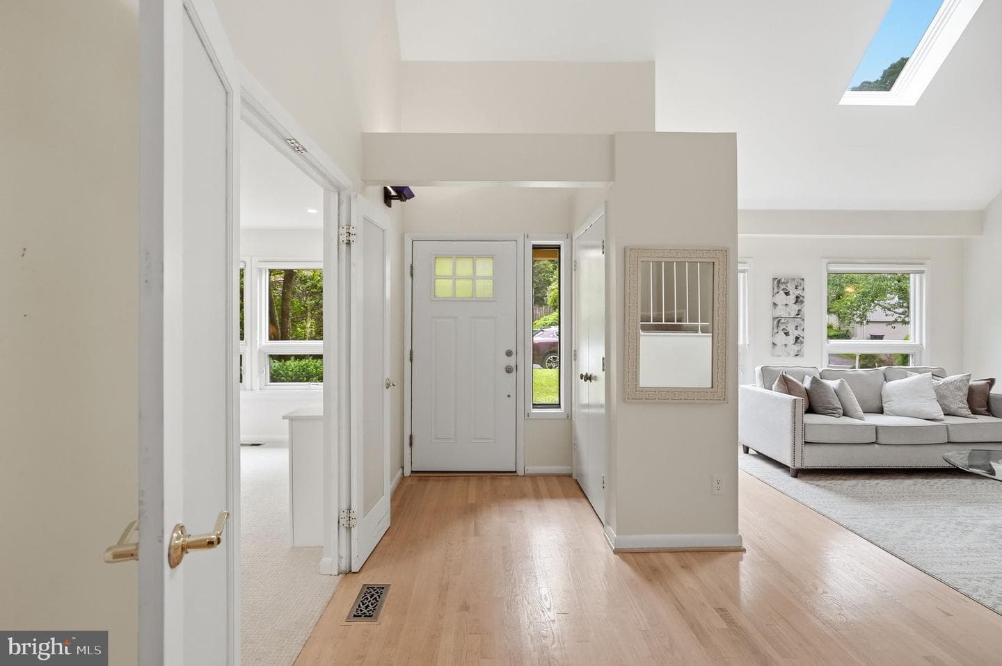11213 Angus Place photo 4