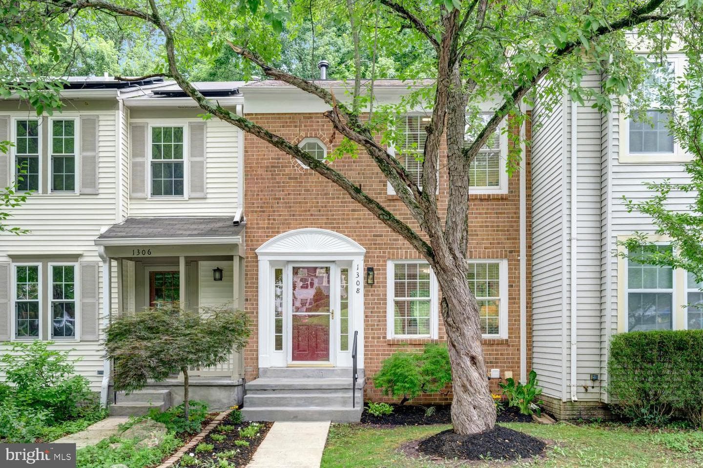 1308 Alderton Lane photo 1