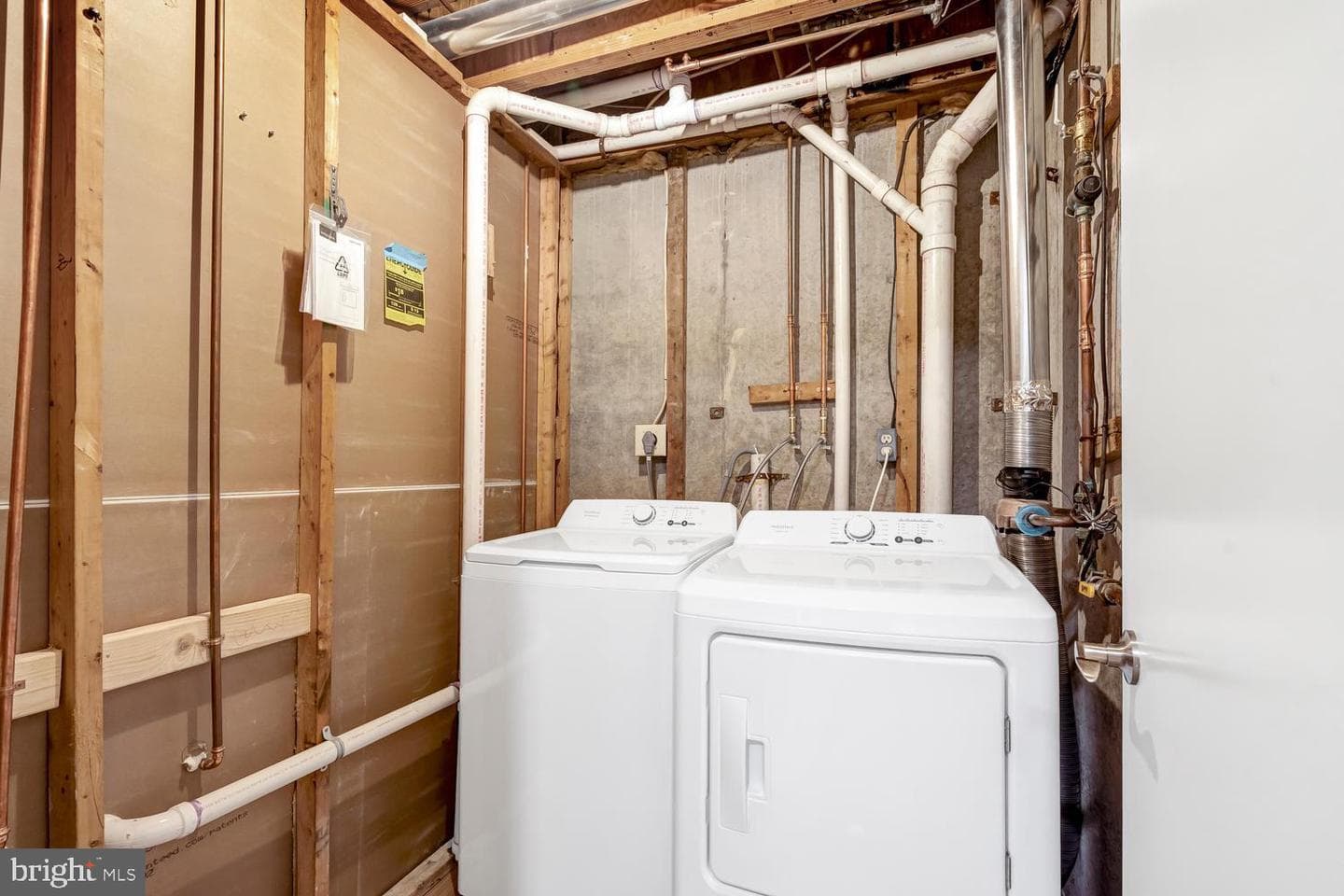 1308 Alderton Lane photo 40