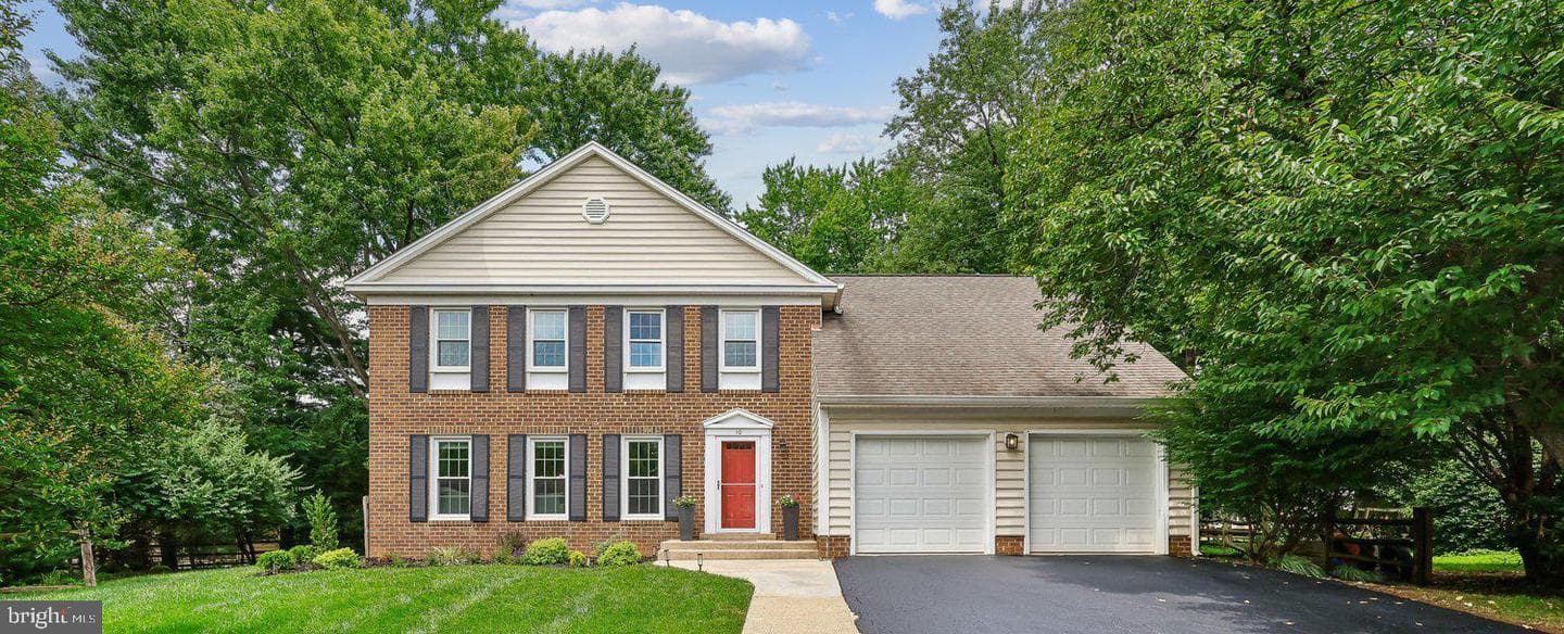 10 Dairyfield Court, Rockville