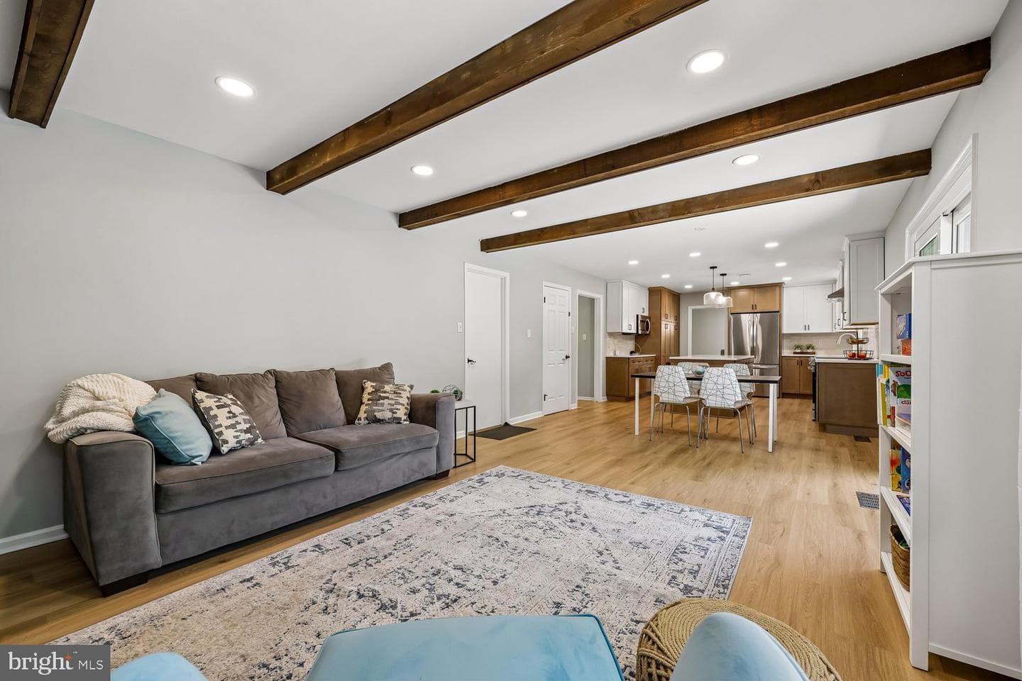 10 Dairyfield Court photo 13