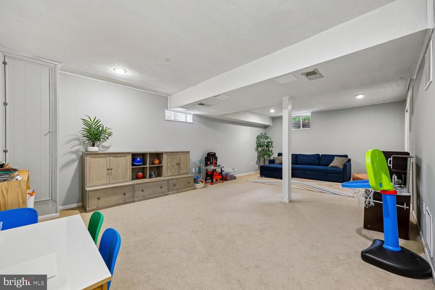10 Dairyfield Court photo 32