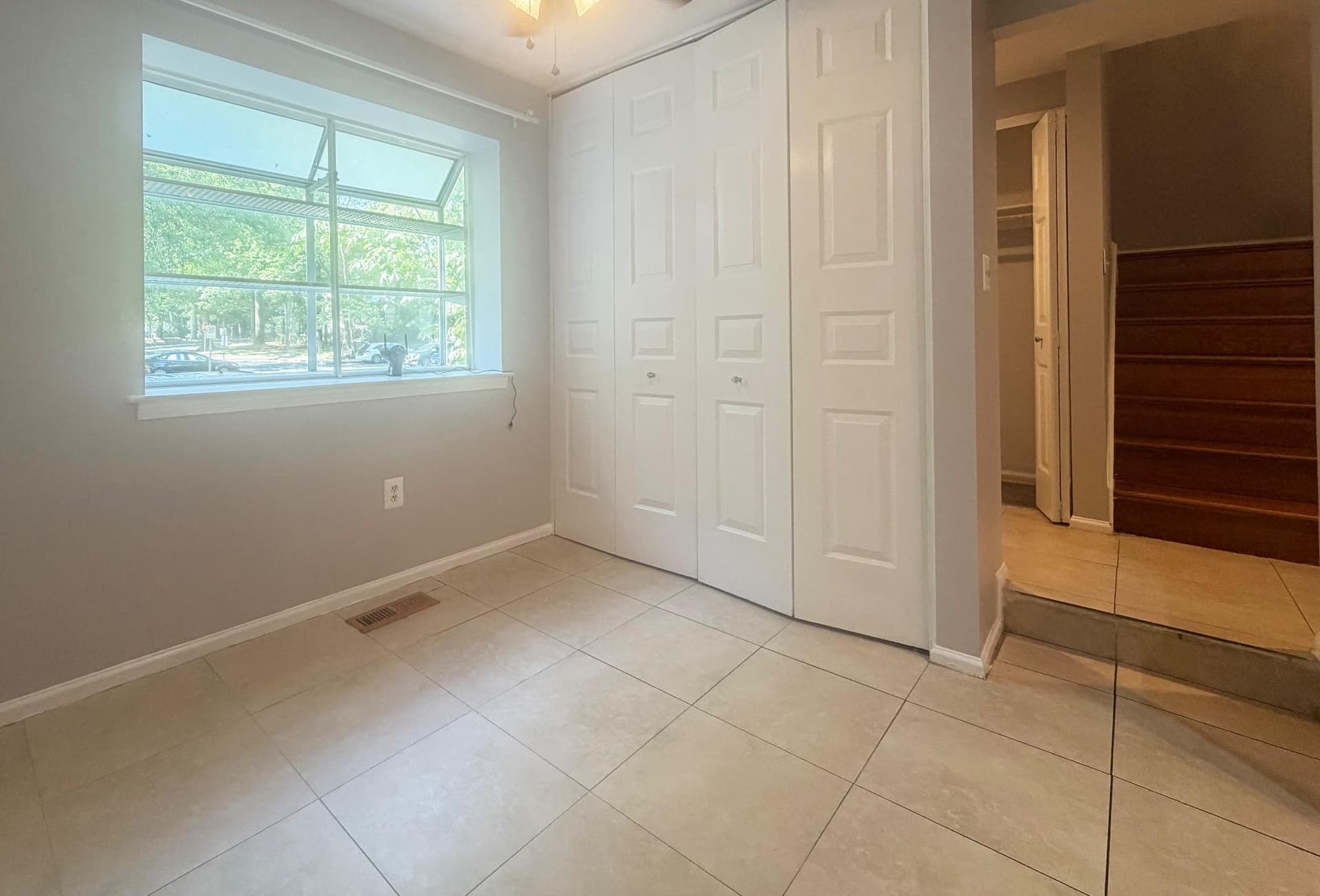 1103 Wildpark Avenue photo 12